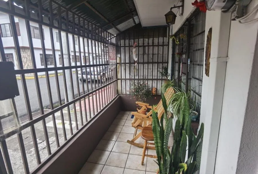 Venta de Casa en Goicoechea, San José. RAH 25-439 - Venta en Goicoechea