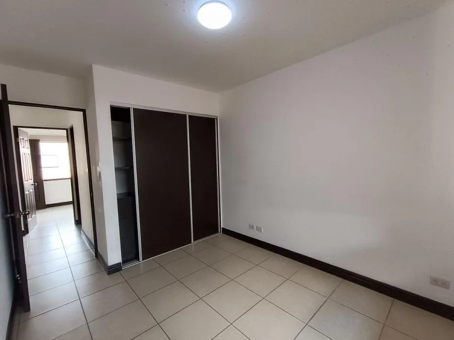 Venta de casa en condominio en San Pablo de Heredia US$ 185,000 #4474 - Venta en San Pablo — photo 3