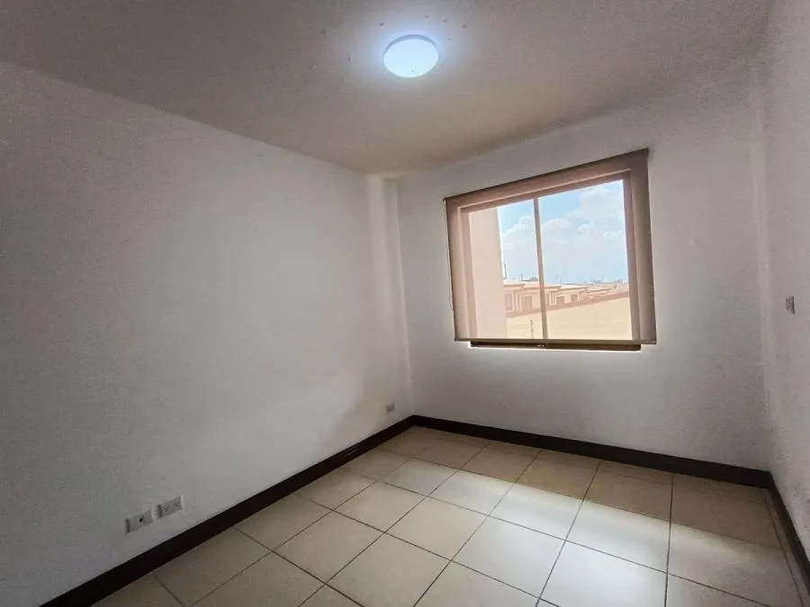 Venta de casa en condominio en San Pablo de Heredia US$ 185,000 #4474 - Venta en San Pablo — photo 4