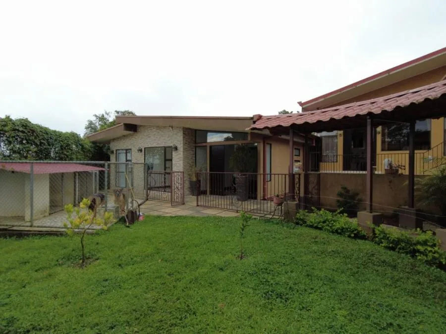 Venta de Propiedad con 2 casas en Paraíso Cartago MGA - Venta en Paraíso