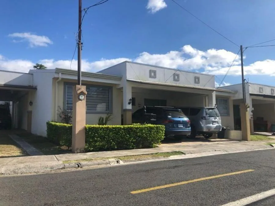 VENTA DE CASA EN SANTA BARBARA DE HEREDIA CL22-1530 - Venta en Santa Bárbara