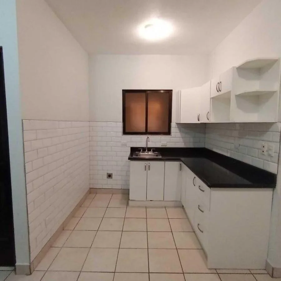 Venta de Apartamento en La Trinidad, Moravia. RAH 25-895 PRECIO REBAJADO - Venta en Moravia — photo 3
