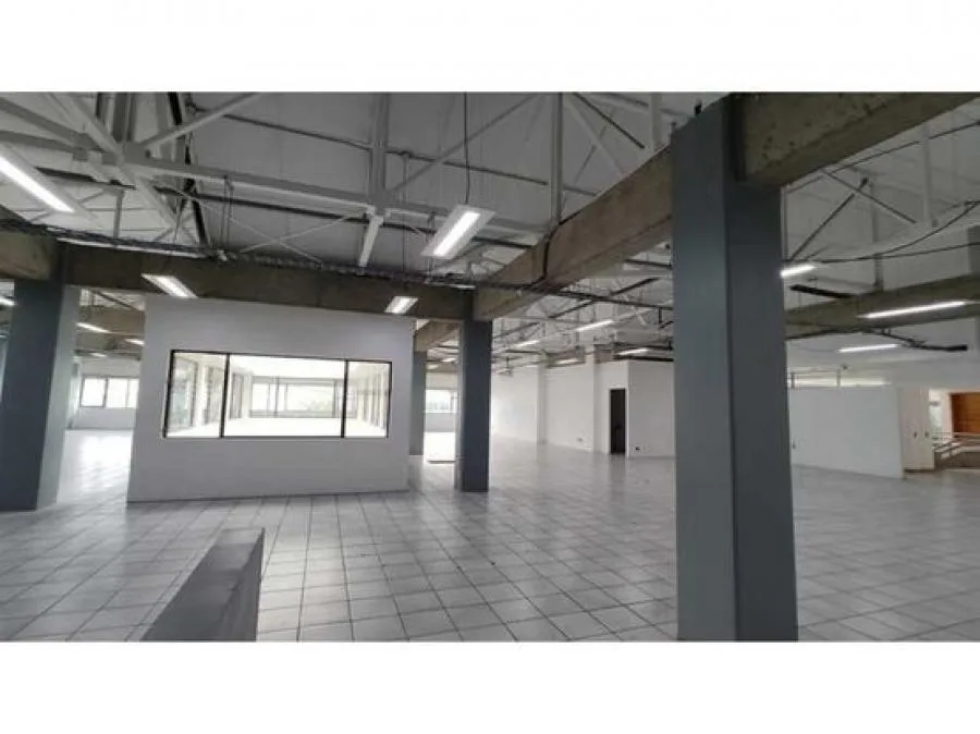 Edificio en Venta en San José, Barrio Tournon. Codigo #5PVV9202074 - Venta en Goicoechea — photo 2