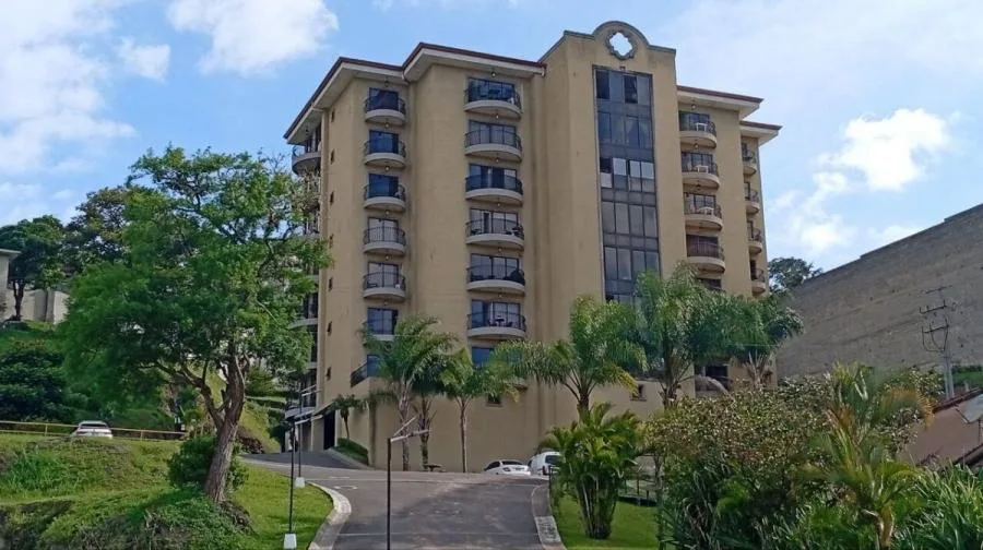 APARTAMENTO EN VENTA EN ESCAZU, cod: CTL MLS #26-55 - Venta en Escazú