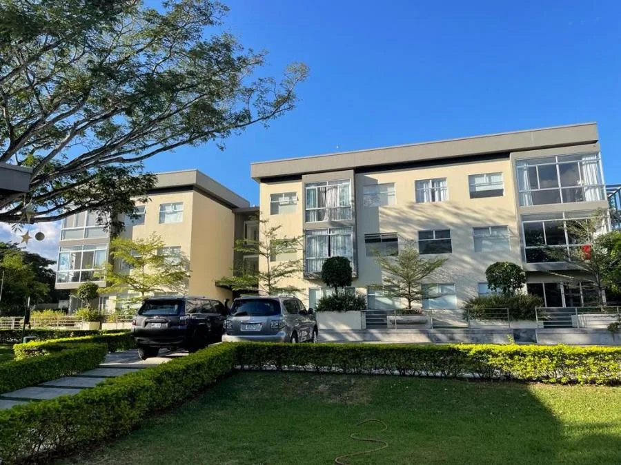 En Venta Hermoso Apartamento En Santa Ana Costa Rica; Idi: 142224 - Venta en Piedades