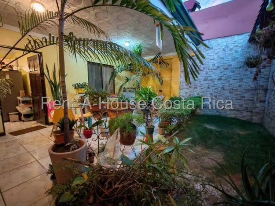 MLS-26-1426 LS VENTA CASA EL COYOL ALAJUELA - Venta en Alajuela