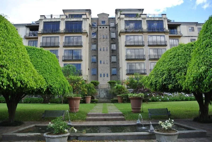 Venta de Penthouse en condominio El Olivar, Colinas de Montealegre, Tres Rios $680.000 MO007 - Venta en Tres Ríos
