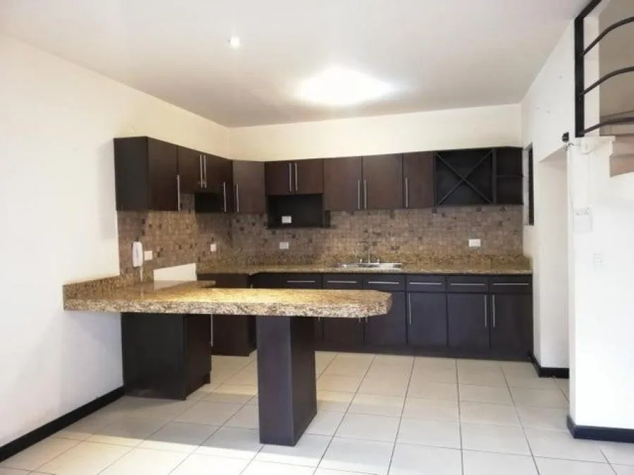 Venta de casa en Vargas de Araya (GB) - Venta en San Pedro — photo 4