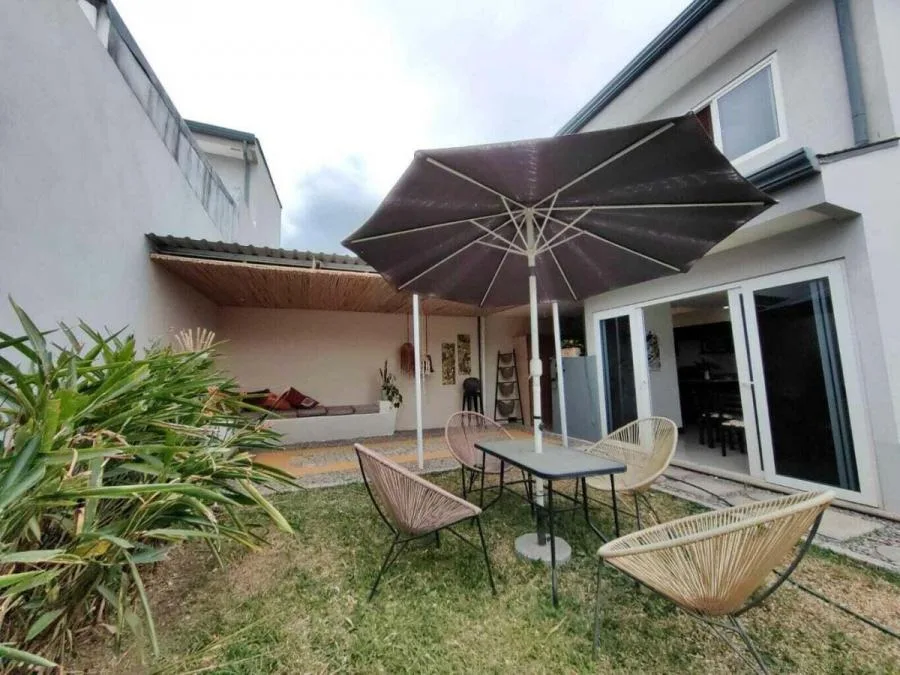 CASA EN VENTA,  SAN RAFAEL ESCAZÚ , Cod#24-1529 - Venta en Escazú