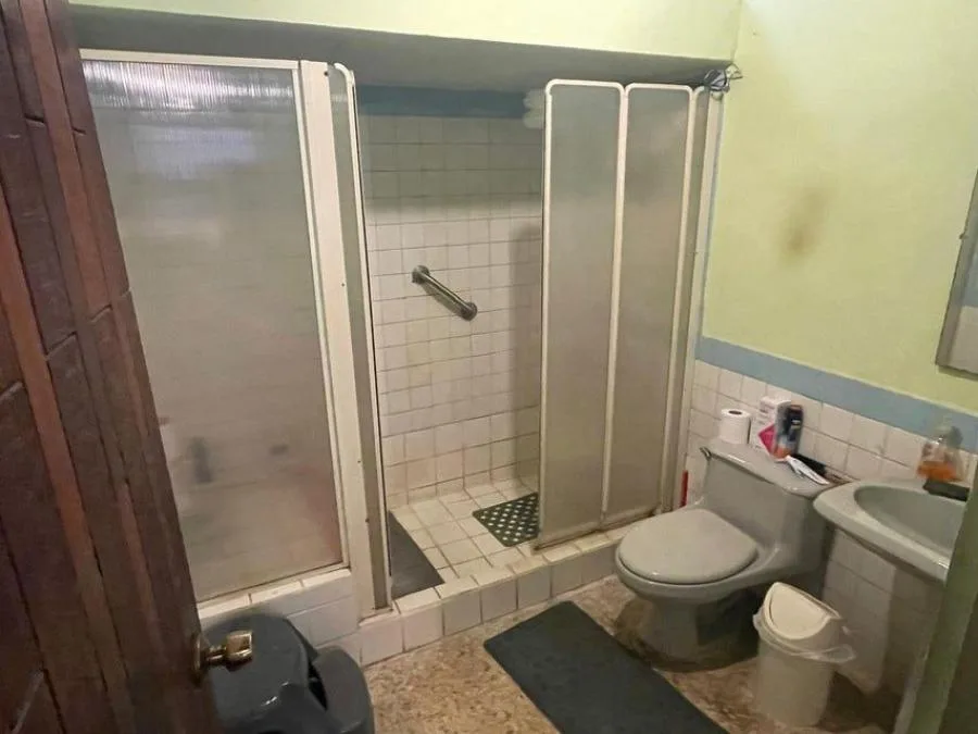 Venta de Casa en Tibás, San José. RAH 25-557 - Venta en Tibás — photo 2