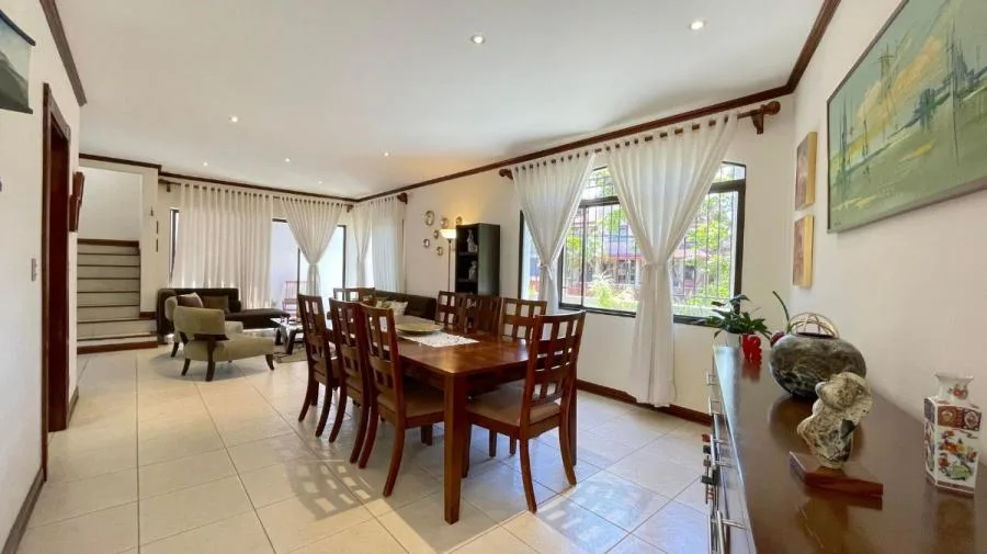Casa en condominio con amenidades ideales para la familia Escazú #26-1761 GS - Venta en Escazú