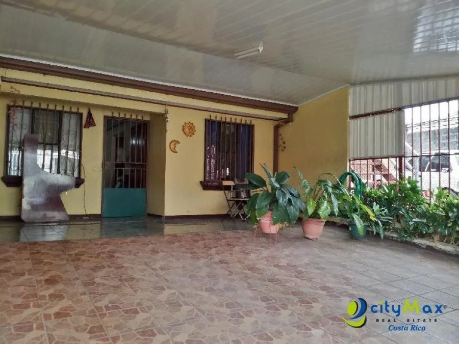 Casa En Venta En Alajuela Barrio San Jose Trópico 1 ; Idi: 92774 - Venta en Alajuela