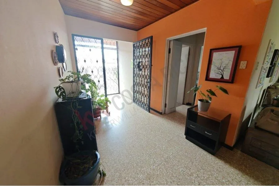 Propiedad de inversión en Los Yoses, San José US$ 695.000 #6466 - Venta en San Pedro — photo 4