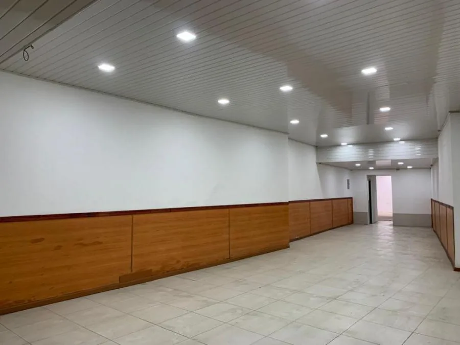 Alquiler de Amplio Local Comercial en San José / Mls. 26-1198 OFC JB - Alquiler / Renta en San José — photo 2