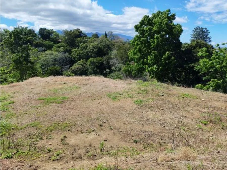 Parqueo con alto potencial comercial e inversión con múltiples usos permitidos #25-1572 GS - Venta en Goicoechea — photo 4