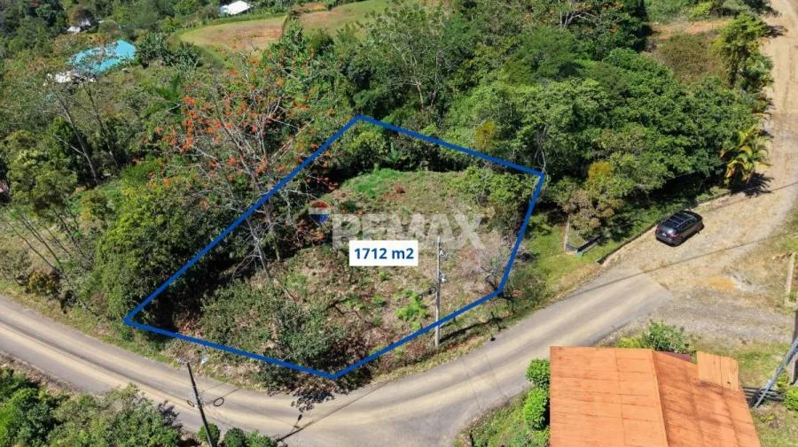 LOTE EN VENTA EN PÉREZ ZELEDÓN – 1,712 m² CON VISTA AL CERRO CHIRRIPÓ Y QUEBRADA - Venta en Perez Zeledón
