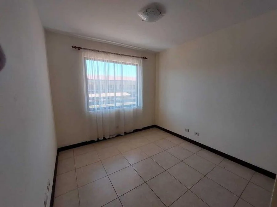 MLS-25-780 LS VENTA APARTAMENTO SAN JUAN TIBAS - Venta en Tibás — photo 3