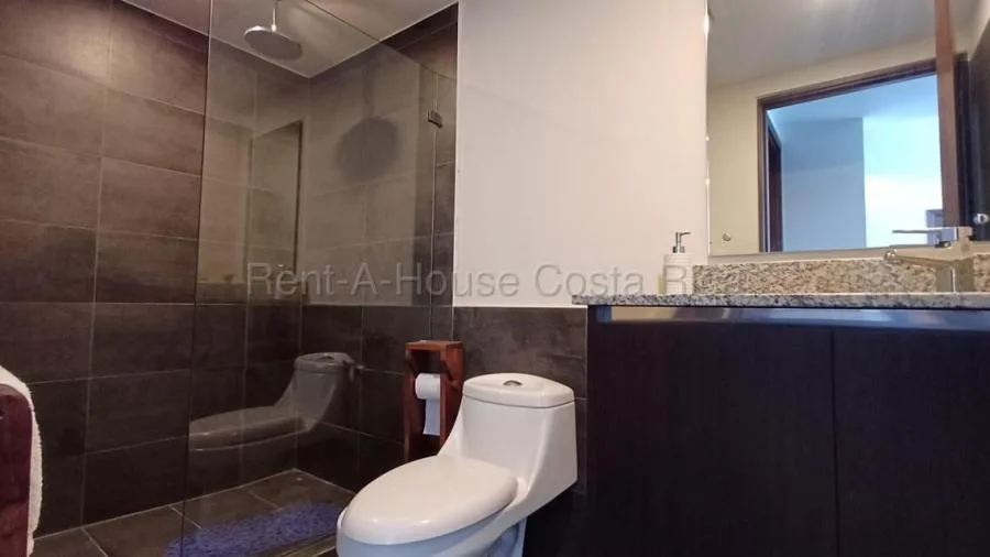 Alquiler de apartamento en torre los yoses - Alquiler / Renta en Montes de Oca — photo 4