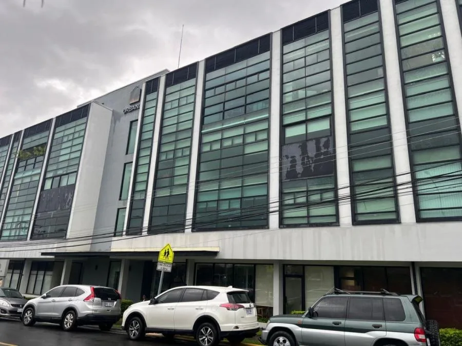 Alquiler de Oficina en San Rafael de Escazú. RAH 26-729 - Alquiler / Renta en Escazú