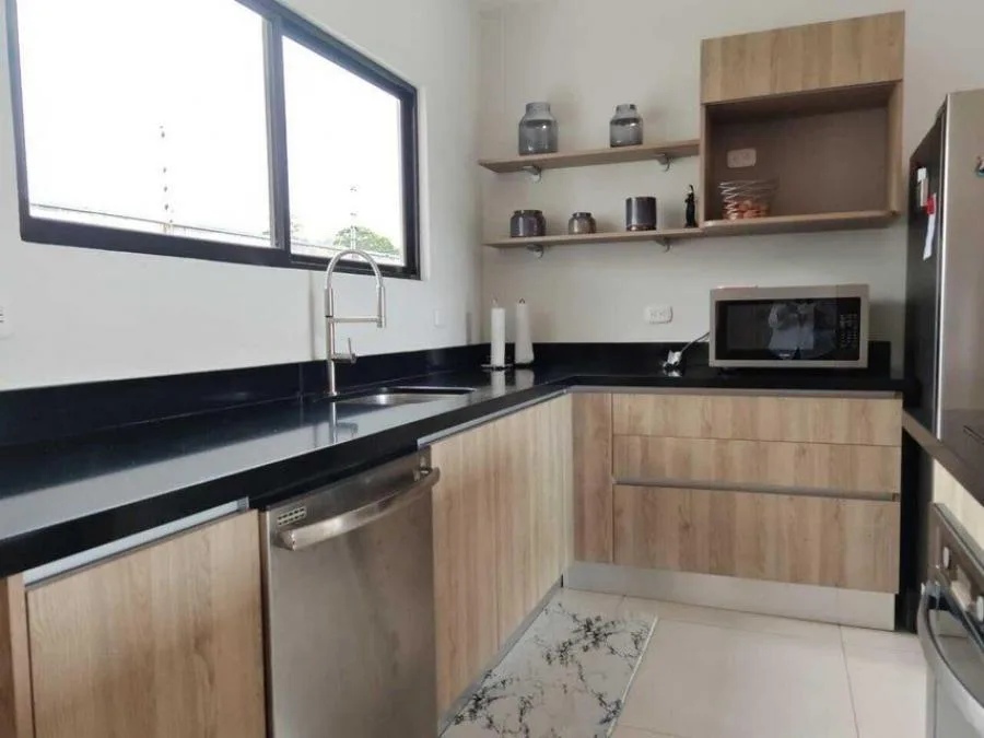 Venta de Casa en Santo Domingo, Heredia. RAH 25-984 - Venta en Santo Domingo — photo 5