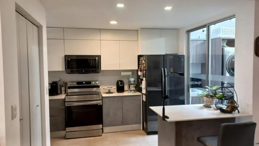 VENTA DE CASA EN AYARCO CURRIDABAT PBR - Venta en Curridabat