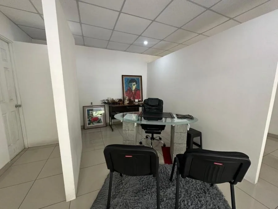 Venta de Edificio Comercial y Residencial en Tibás Llorente - Venta en Tibás — photo 3