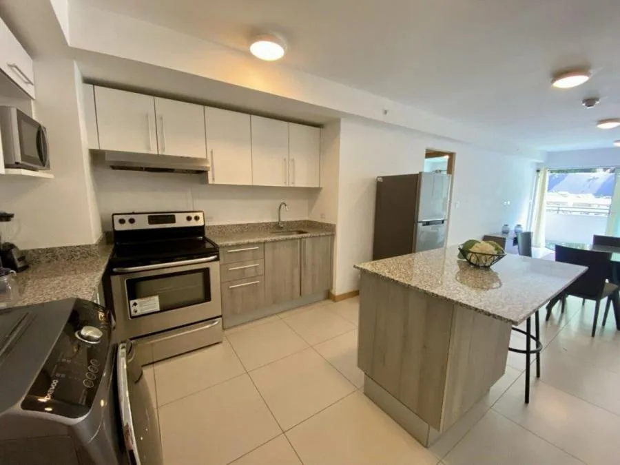 Venta de apartamento amueblado en Torres de Heredia #25-1576 E.T - Venta en Ulloa