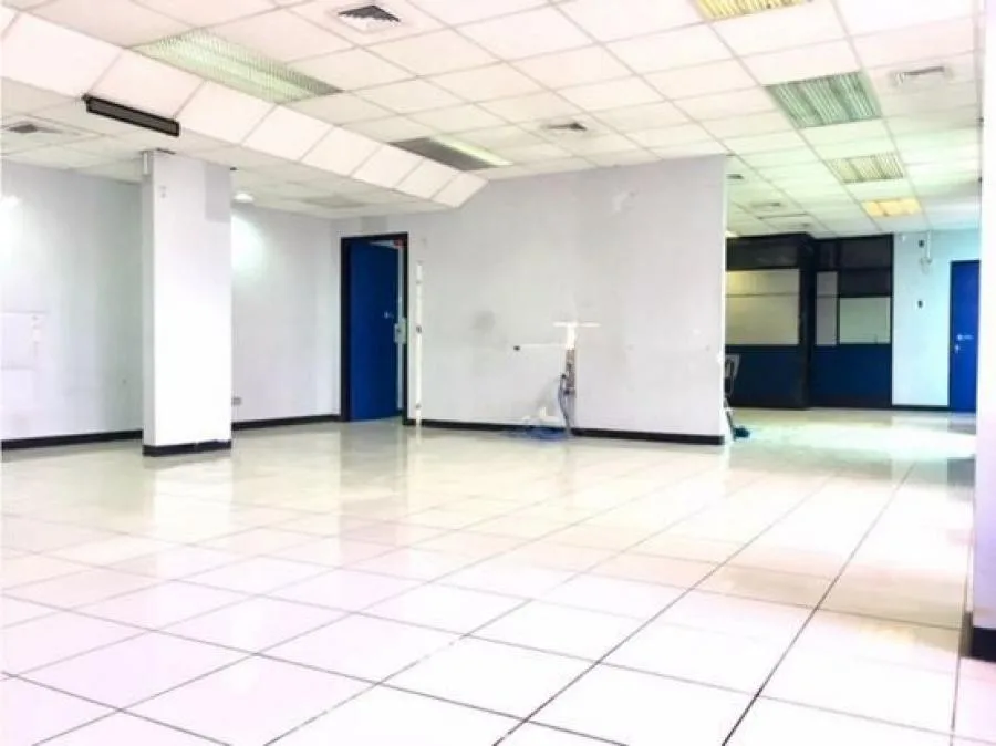 VENTA DE EDIFICIO COMERCIAL, SAN JOSÉ, PAVAS - Venta en Siquirres