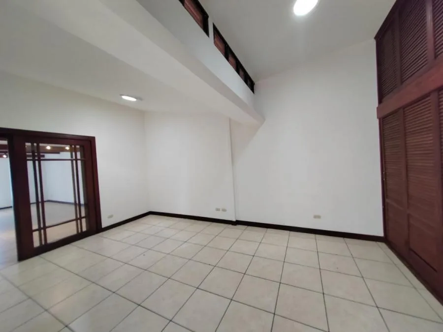 Casa en Venta en Moravia, San José. RAH 23-913 - Venta en Moravia — photo 2