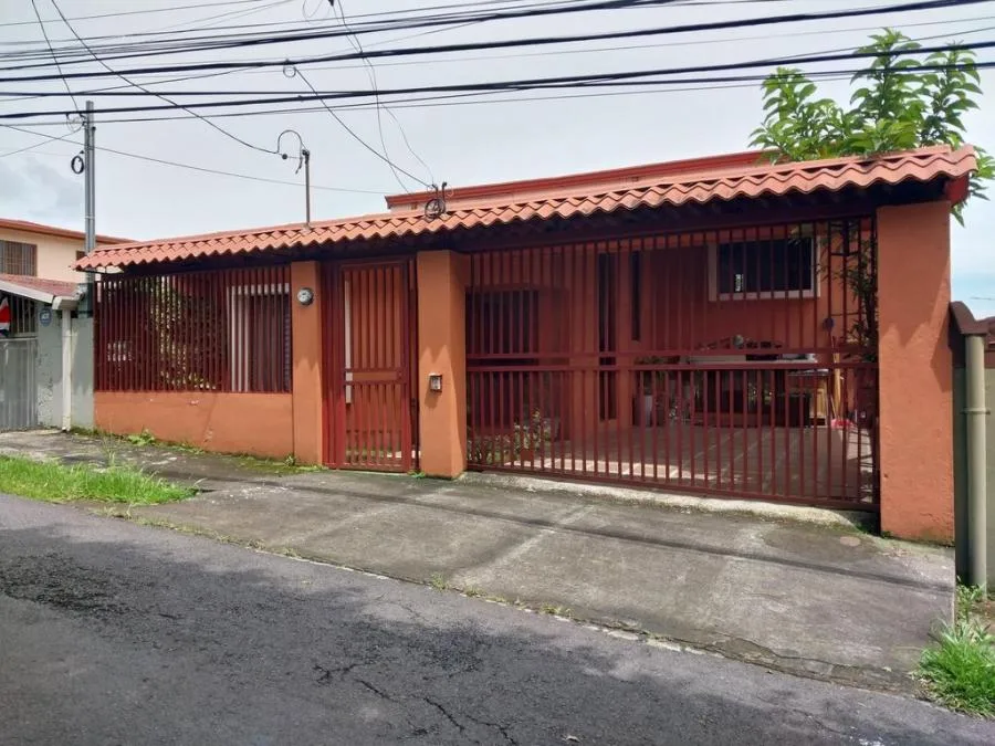 Casa en Venta en Mora, San José. RAH 24-1037 - Venta en Mora