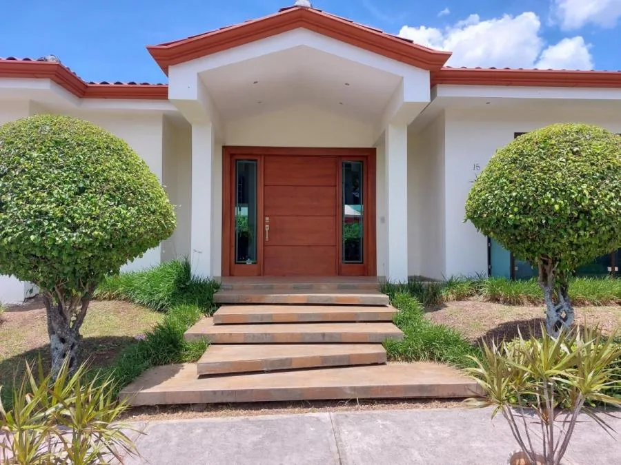 Venta de casa (DA) - Venta en Piedades