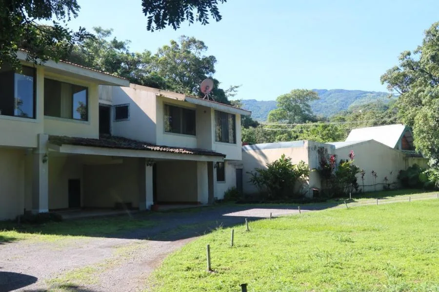 CASA EN VENTA EN SANTA ANA, cod: CTL MLS #24-393 - Venta en Santa Ana