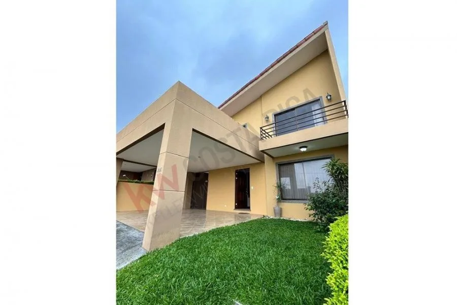 Casa en venta en condominio Bosques de Velarde, Heredia US$ 255.000 #6506 - Venta en Ulloa
