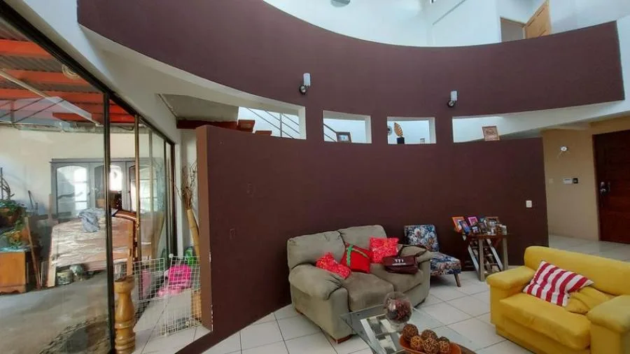 Venta de casa con mucho potencial en Residencial Alta Moravia RAH 231665 - Venta en Moravia — photo 3
