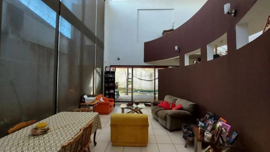 Venta de casa con mucho potencial en Residencial Alta Moravia RAH 231665 - Venta en Moravia — photo 4