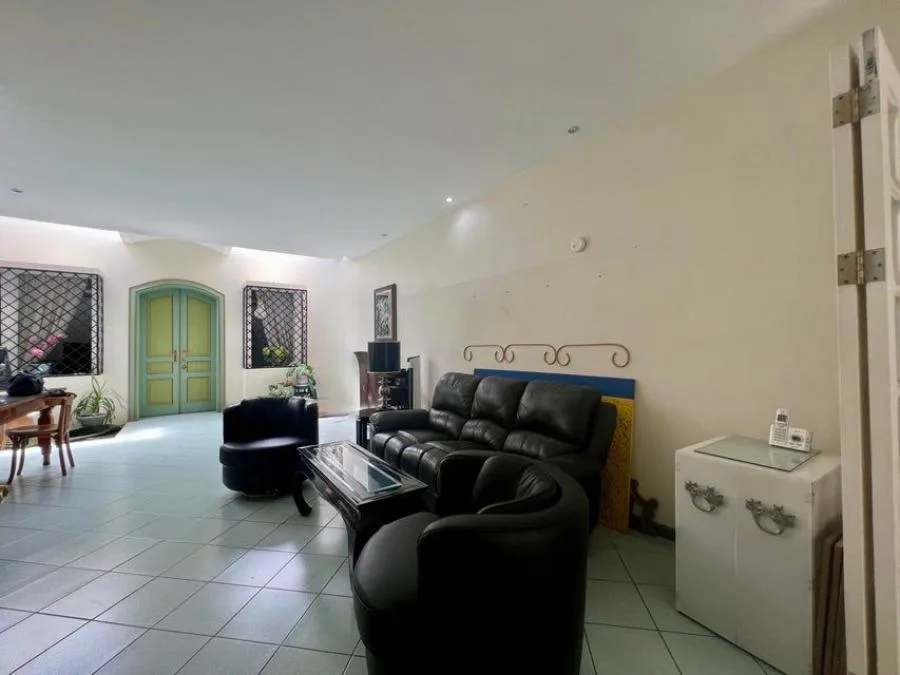 Venta de Casa en Uruca, San José. RAH 25-528 - Venta en Uruca — photo 4