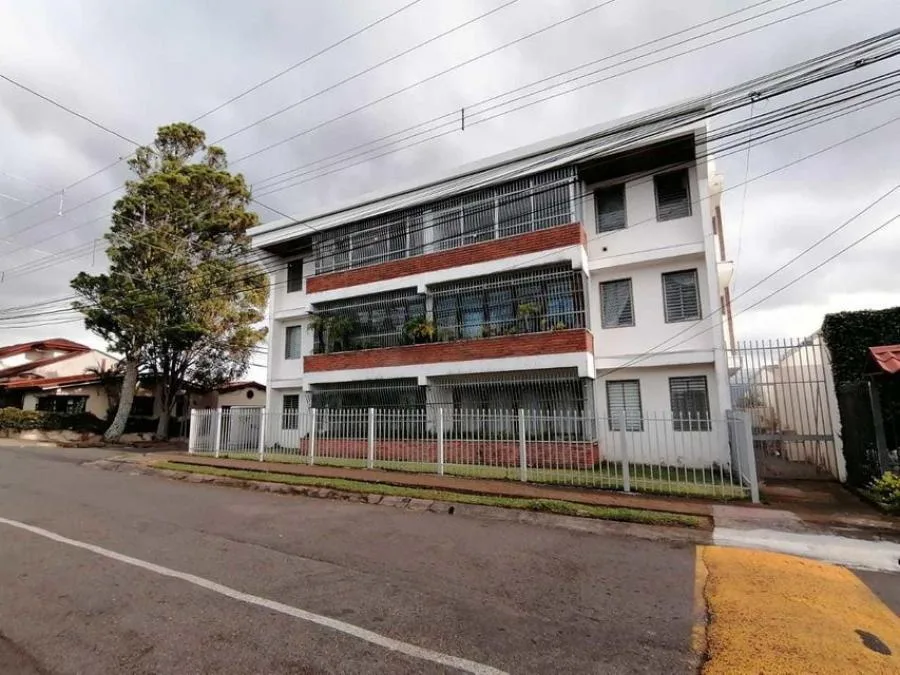 Apartamento en venta en Moravia, San José. RAH 21-1970 - Venta en Moravia