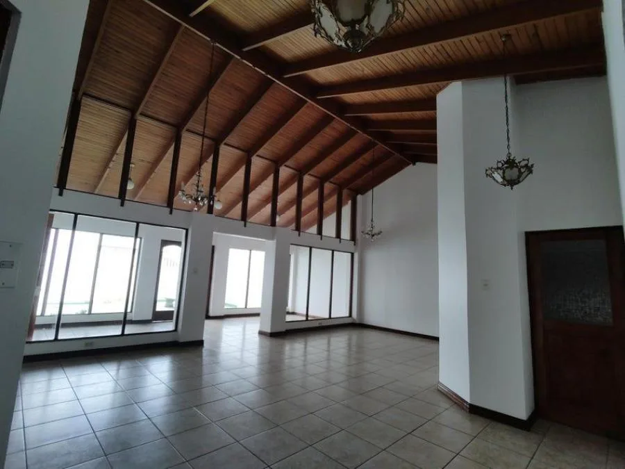 Venta de casa en San Vicente de Moravia PBR - Venta en Moravia — photo 3
