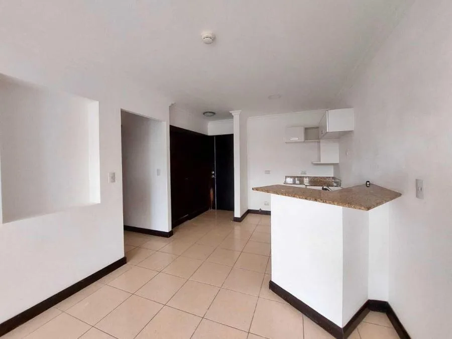 Venta de Apartamento en primer piso en Avalon Country Santa Ana MGA - Venta en Santa Ana