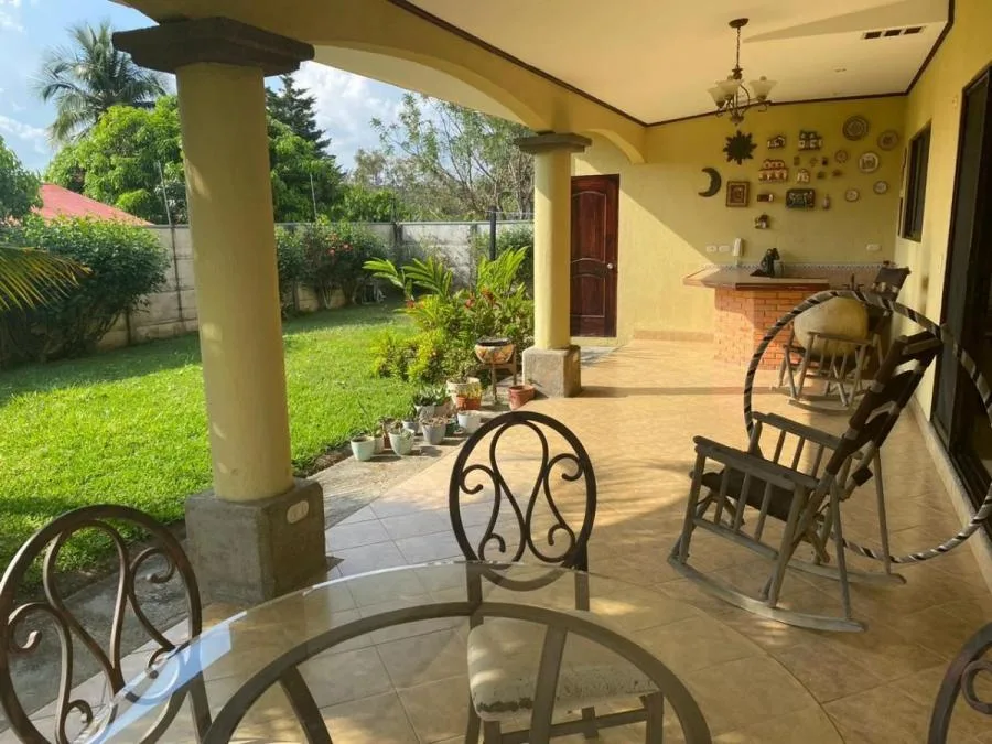 Venta de Casa en lote de 2420 m2 en Santa Bárbara de Heredia MGA - Venta en Santa Bárbara