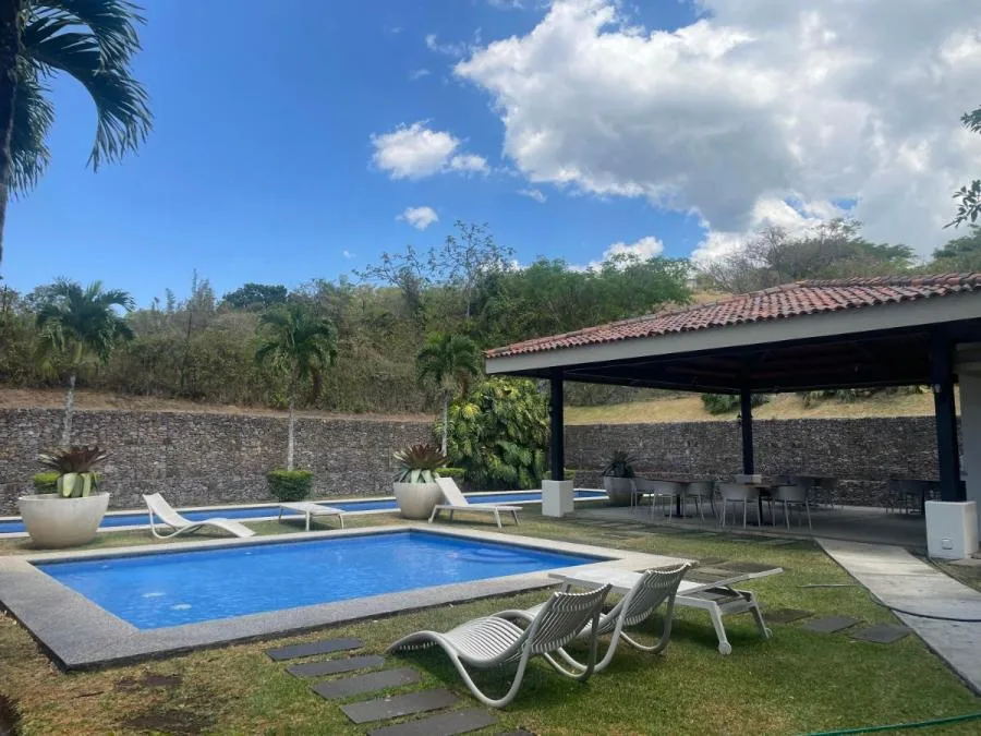 Venta de Apartamento en Brasil de Santa Ana. RAH 26-1195 - Venta en Brasil