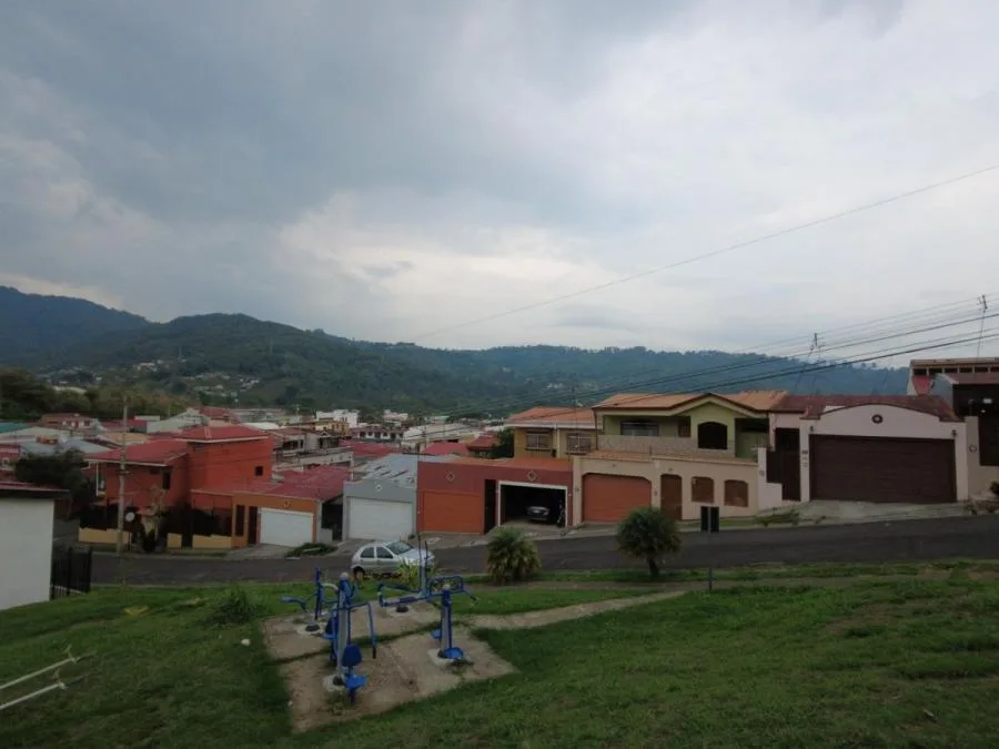 Venta de 2 Apartamentos en La Unión, Cartago.  - Venta en La Unión