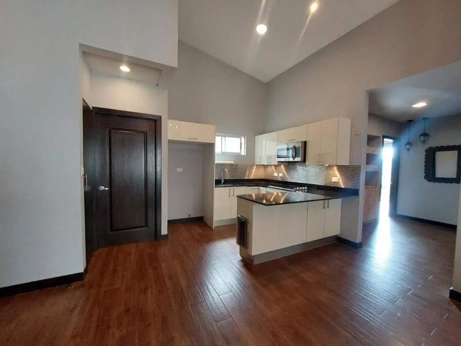 Alquiler apartamento en la Guácima Vueltas Rah 24-962 MGA - Alquiler / Renta en Guácima