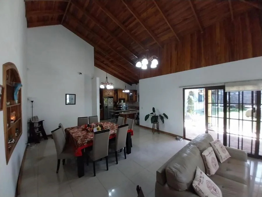 Casa Hermosa en Venta Ubicada en San Jose, Santa Ana  - Venta en Santa Ana