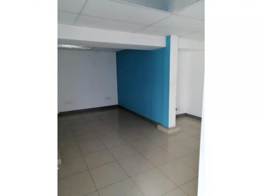 ALQUILER DE OFICINA, SAN JOSE, CENTRO COMERCIAL,SABANA SUR. - Alquiler / Renta en San José — photo 3