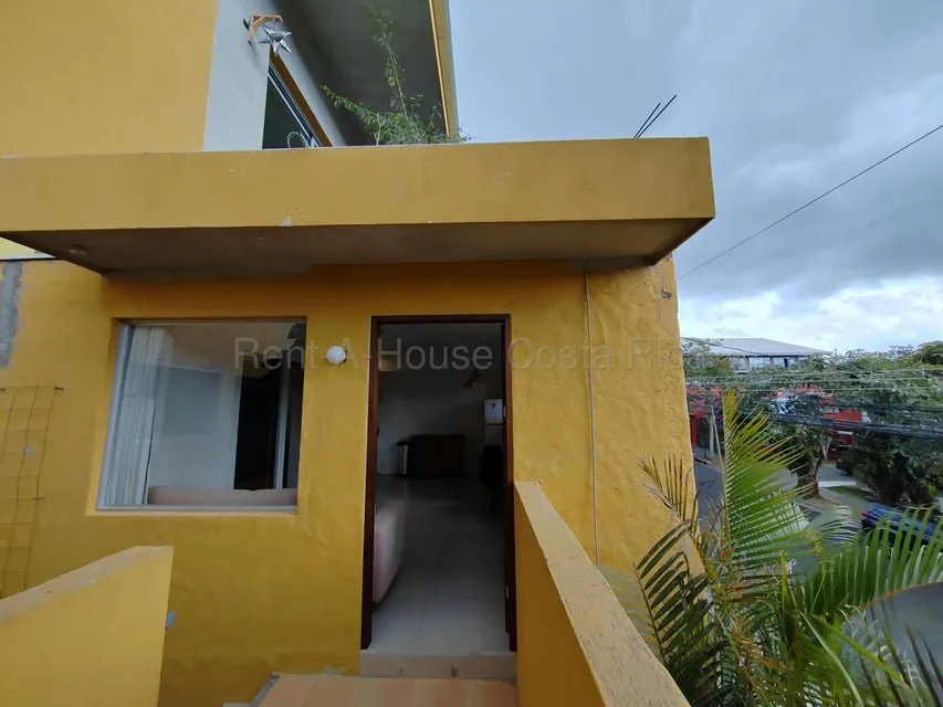 Alquiler de Apartamento en Curridabat-Granadilla. RAH 26-1828 - Alquiler / Renta en Granadilla