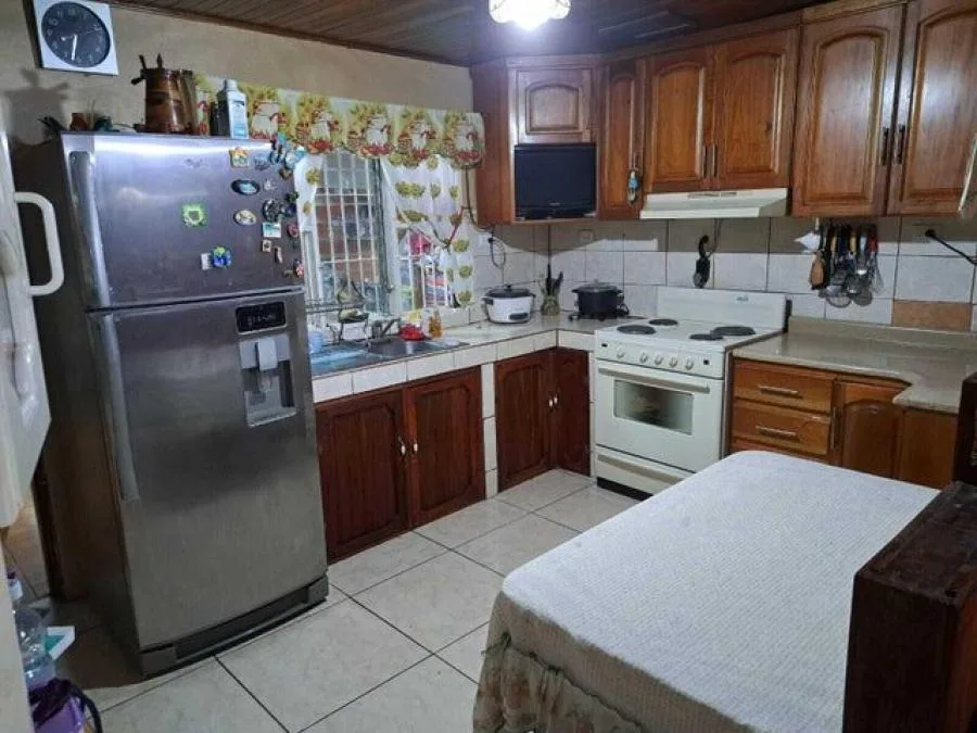 Venta de Casa en Montes de Oca, San José. RAH 24-1920 - Venta en Montes de Oca — photo 4