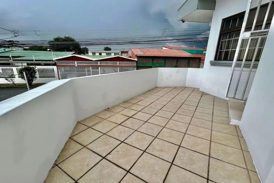 Venta de casa independiente en San Francisco de Dos Ríos, San José #LL157 - Venta en San Francisco de Dos Ríos — photo 2