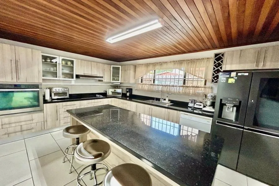 Venta de casa independiente en San Francisco de Dos Ríos, San José #LL157 - Venta en San Francisco de Dos Ríos — photo 5