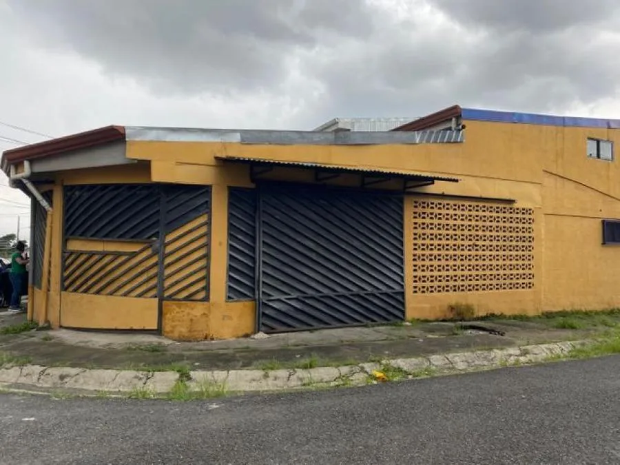 Venta de Casa en Desamparados, San José.  - Venta en Desamparados